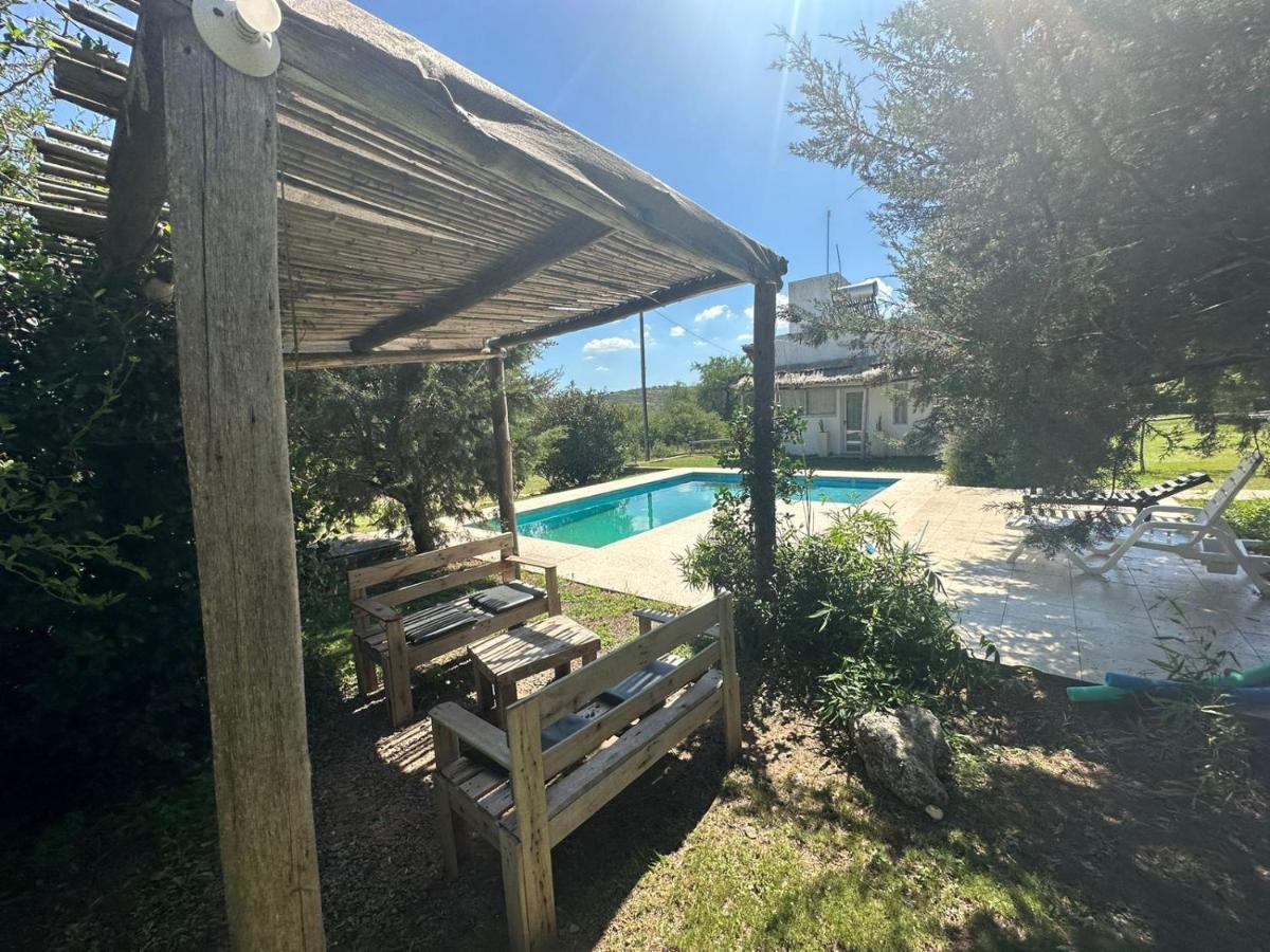 El Rincon De Jose Luis - Cabanas Y Restaurante Tanti Dış mekan fotoğraf