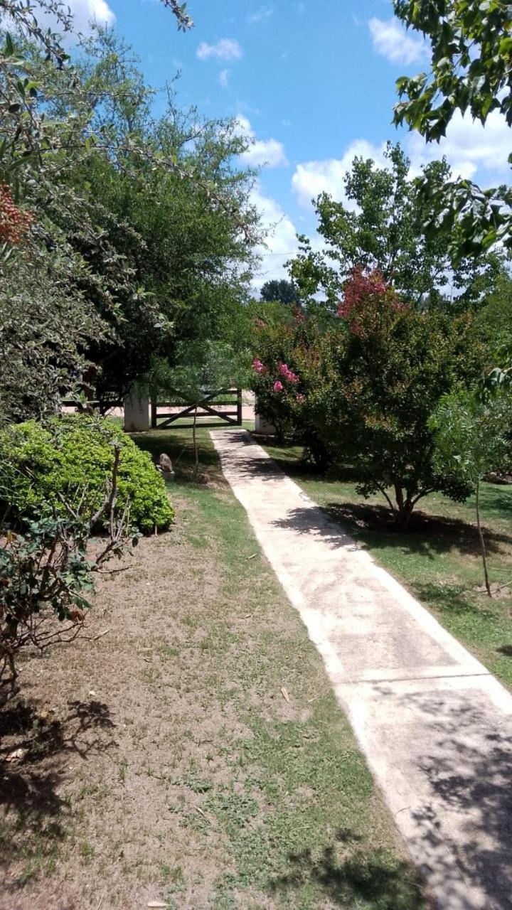El Rincon De Jose Luis - Cabanas Y Restaurante Tanti Dış mekan fotoğraf